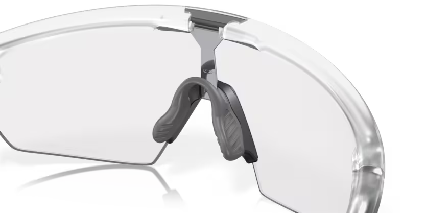Oakley Sphaera – Matte Clear / Photochromic