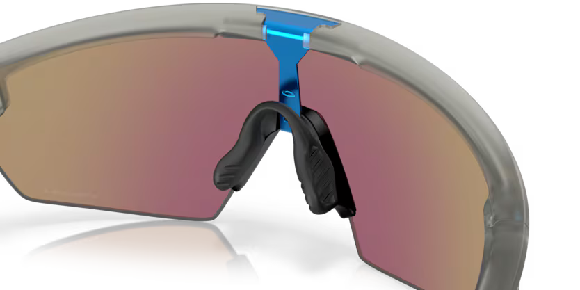 Oakley Sphaera – Matte Grey Ink / Prizm Sapphire
